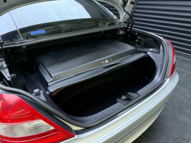 mercedes-benz-slk-bensin-2006-big-9