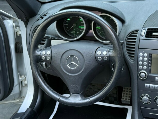mercedes-benz-slk-bensin-2006-big-15