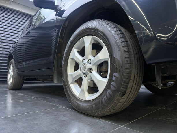 toyota-rav4-diesel-2010-big-7