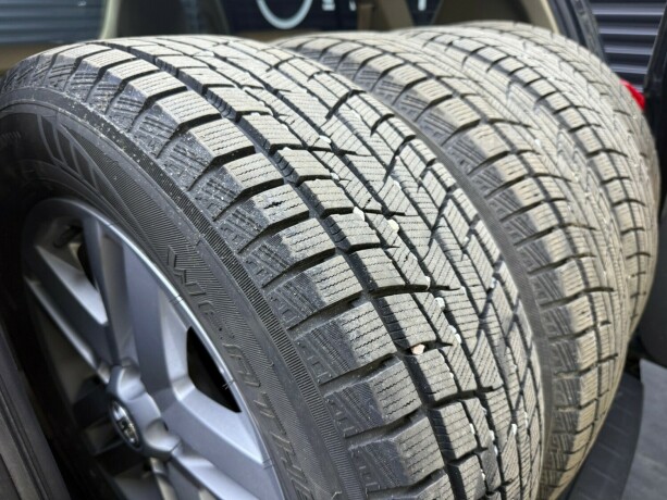 toyota-rav4-diesel-2010-big-28