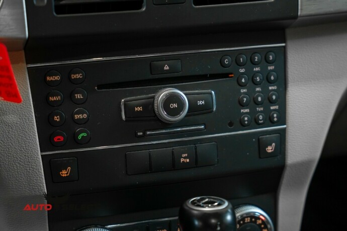 mercedes-benz-glk-diesel-2010-big-37