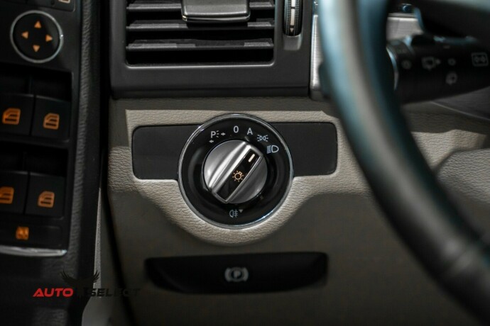 mercedes-benz-glk-diesel-2010-big-30