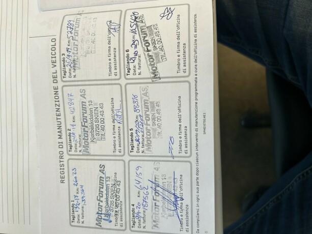 mitsubishi-outlander-elektrisitetbensin-2015-big-36