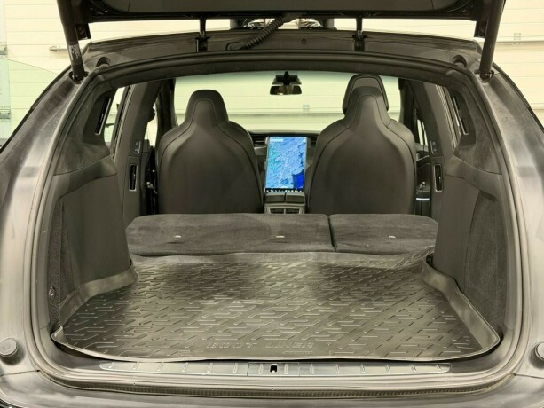 tesla-model-x-elektrisitet-2018-big-16