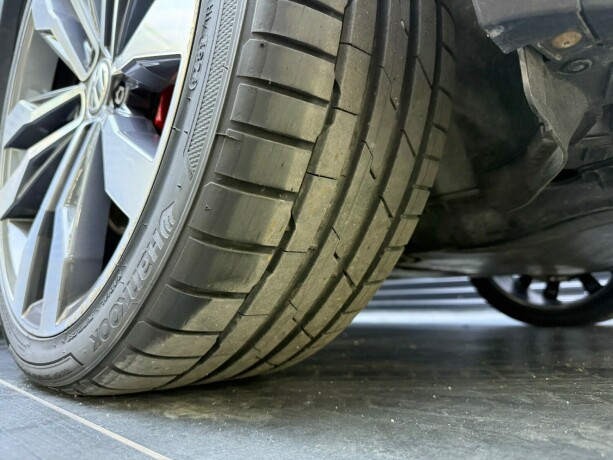 volkswagen-t-roc-diesel-2020-big-8