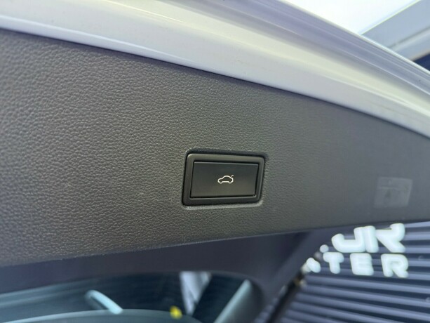 volkswagen-t-roc-diesel-2020-big-38