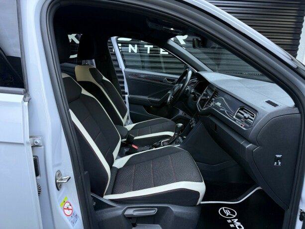 volkswagen-t-roc-diesel-2020-big-33