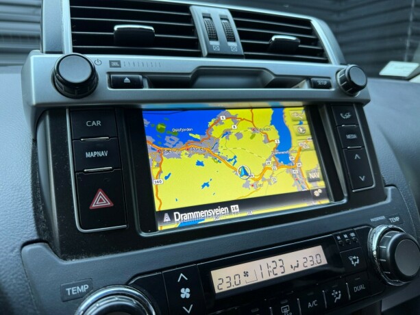 toyota-land-cruiser-diesel-2014-big-21