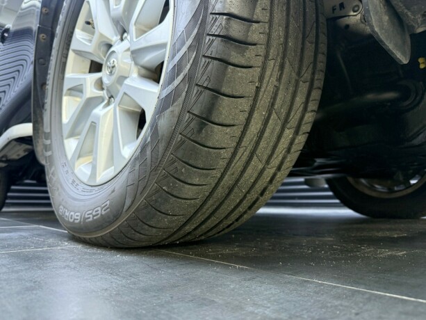 toyota-land-cruiser-diesel-2014-big-9