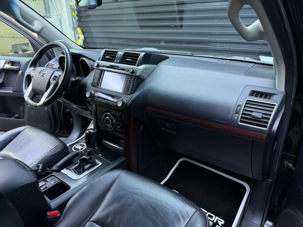 toyota-land-cruiser-diesel-2014-big-12