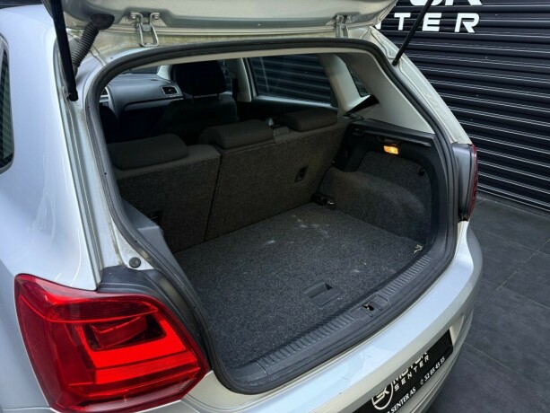 volkswagen-polo-bensin-2017-big-26