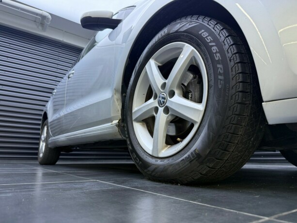 volkswagen-polo-bensin-2017-big-6