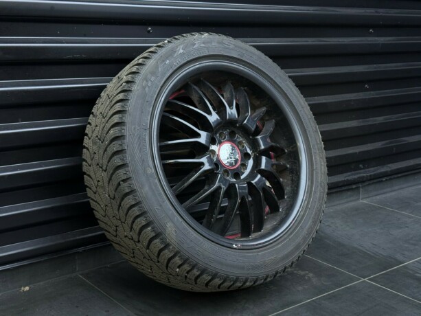 toyota-prius-elektrisitetbensin-2013-big-33