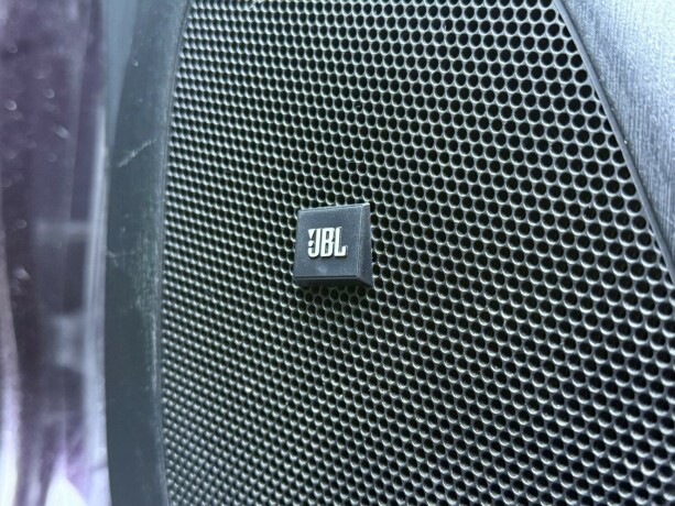 toyota-prius-elektrisitetbensin-2013-big-27