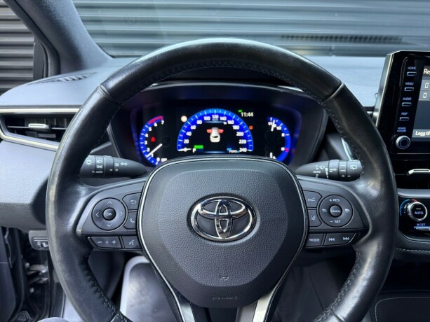 toyota-corolla-elektrisitetbensin-2021-big-13