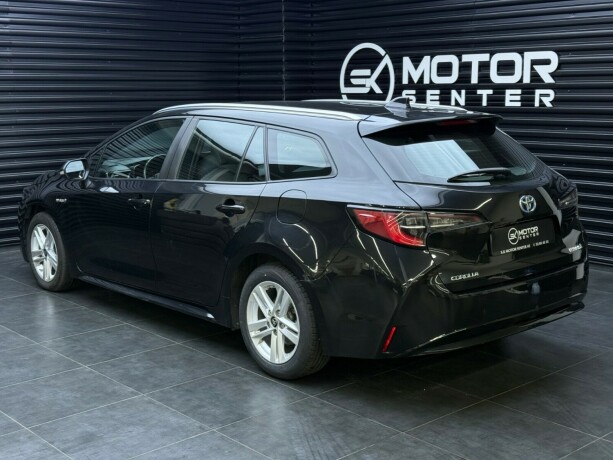 toyota-corolla-elektrisitetbensin-2021-big-1