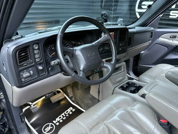 chevrolet-tahoe-bensin-2002-big-9