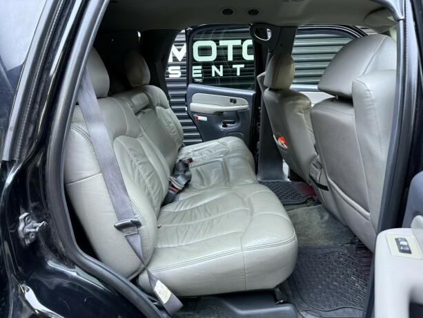 chevrolet-tahoe-bensin-2002-big-23