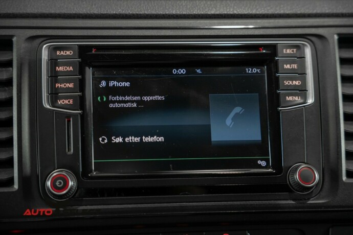 volkswagen-transporter-diesel-2016-big-29