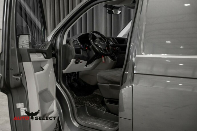 volkswagen-transporter-diesel-2016-big-10