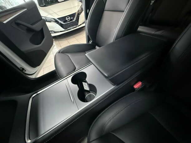 tesla-model-y-elektrisitet-2023-big-16