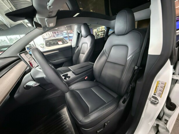 tesla-model-y-elektrisitet-2023-big-12