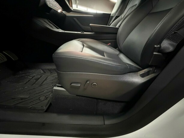 tesla-model-y-elektrisitet-2023-big-13