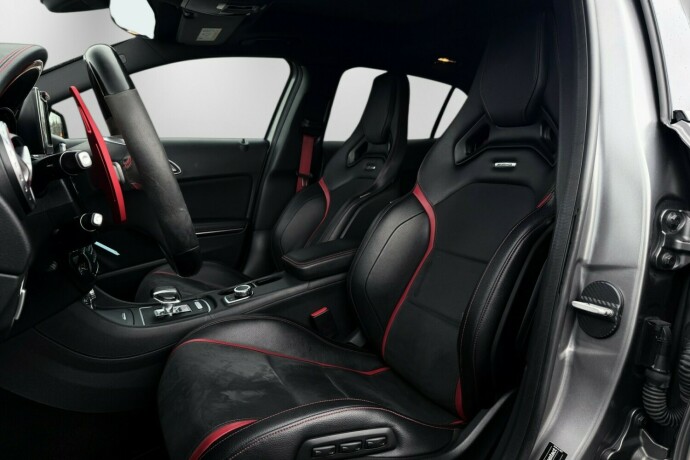 mercedes-benz-gla-bensin-2016-big-14