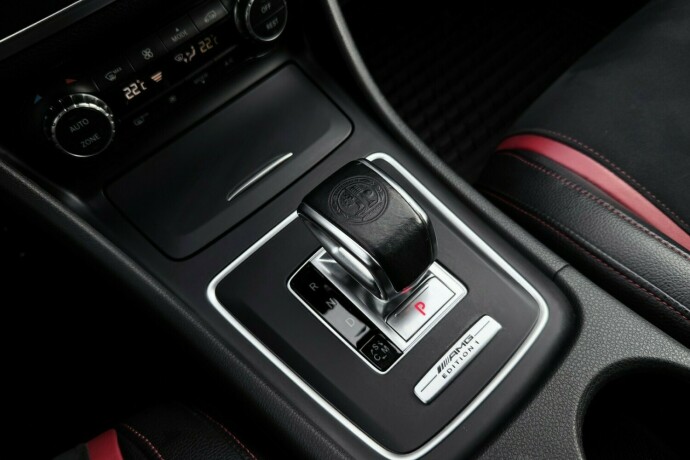 mercedes-benz-gla-bensin-2016-big-30