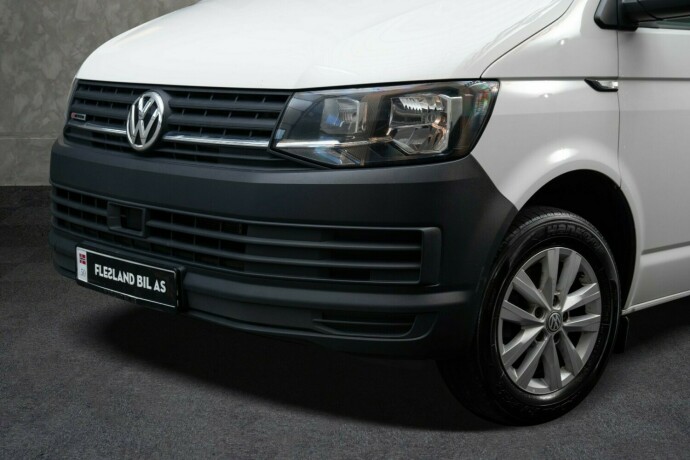 volkswagen-transporter-diesel-2016-big-2