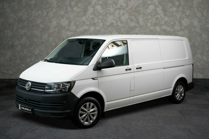 volkswagen-transporter-diesel-2016-big-1