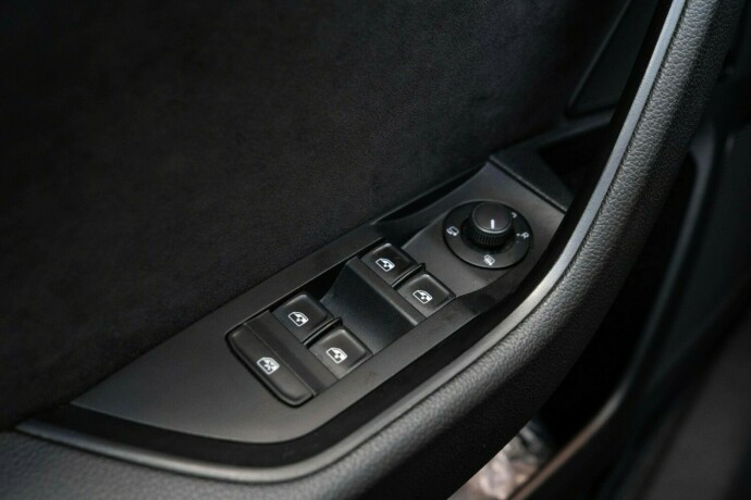 skoda-superb-diesel-2017-big-23