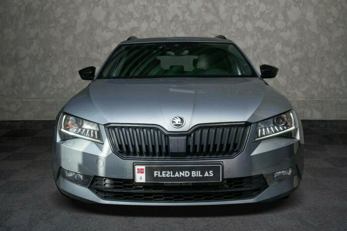 skoda-superb-diesel-2017-big-6