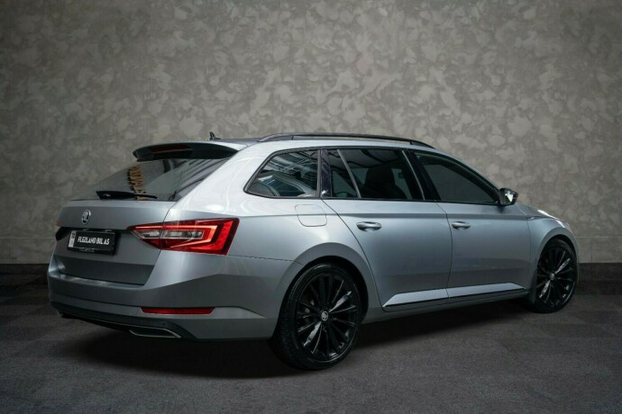 skoda-superb-diesel-2017-big-7