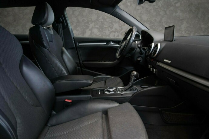 audi-a3-bensin-2018-big-20