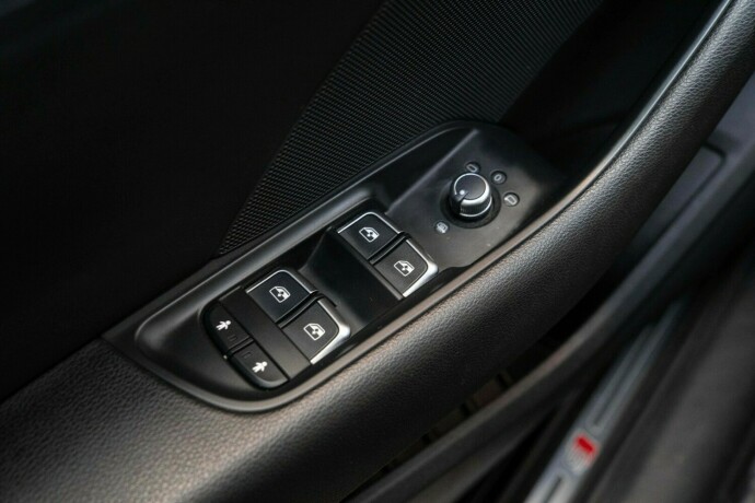 audi-a3-bensin-2018-big-14