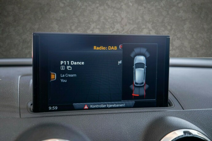 audi-a3-bensin-2018-big-12