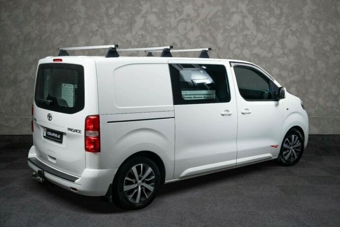 toyota-proace-diesel-2017-big-9