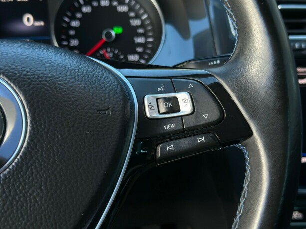 volkswagen-golf-elektrisitet-2019-big-24