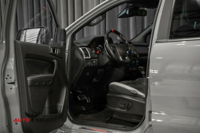 ford-ranger-raptor-diesel-2021-big-23