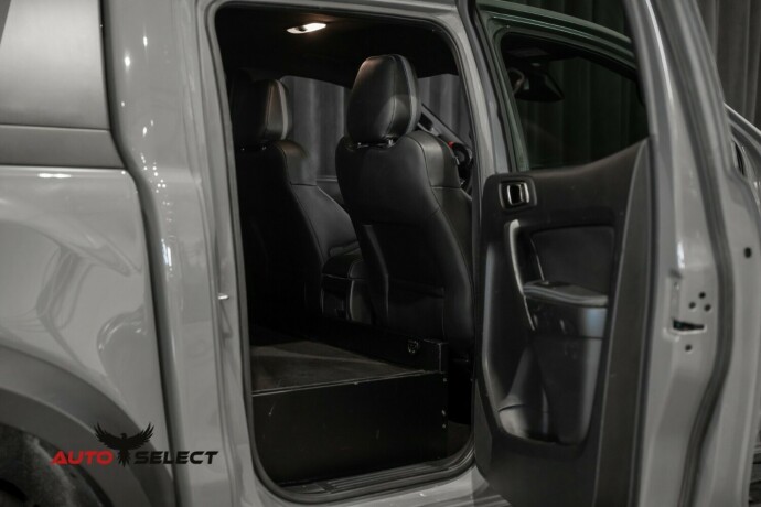 ford-ranger-raptor-diesel-2021-big-15