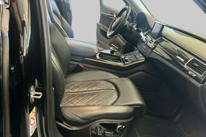 audi-a8-diesel-2012-big-9