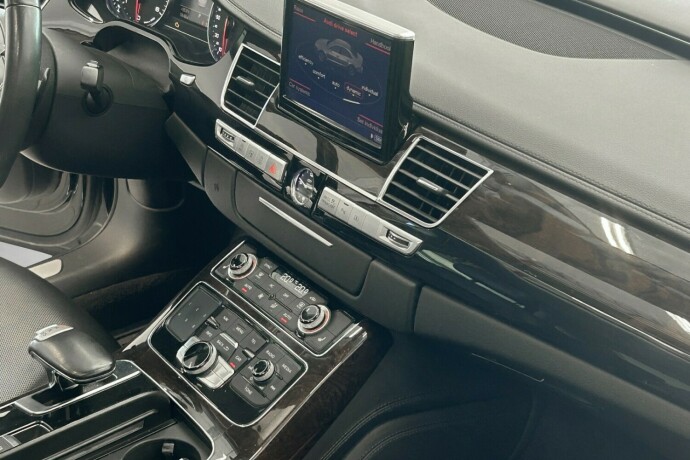 audi-a8-diesel-2012-big-8