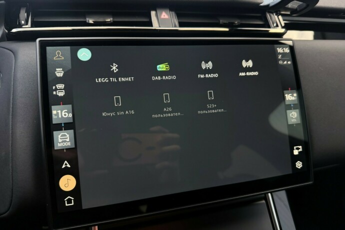 land-rover-range-rover-velar-bensin-2025-big-33