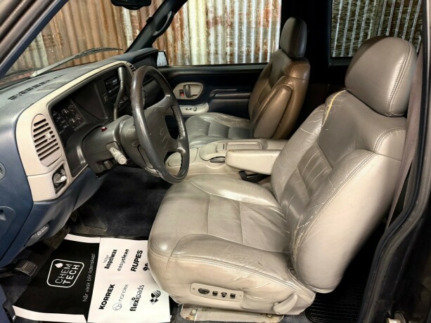 chevrolet-tahoe-bensin-1997-big-19