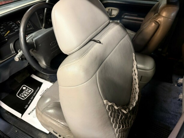 chevrolet-tahoe-bensin-1997-big-34