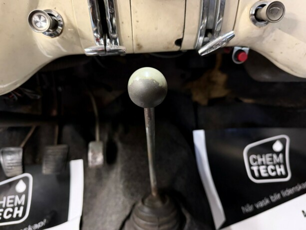 ford-bensin-1963-big-23