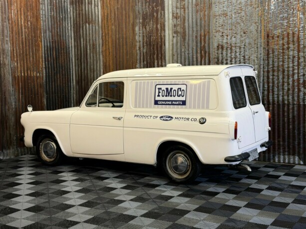 ford-bensin-1963-big-10