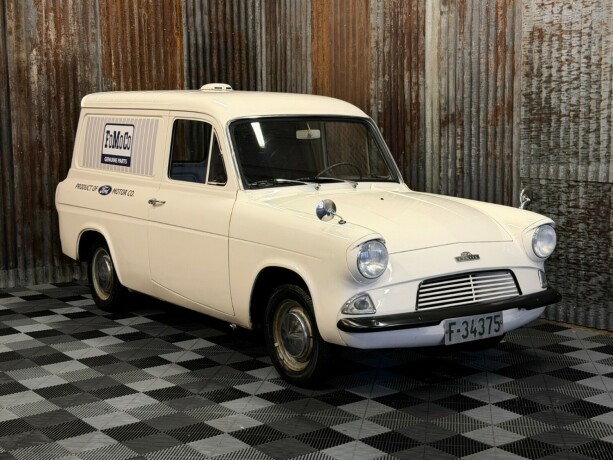 ford-bensin-1963-big-0