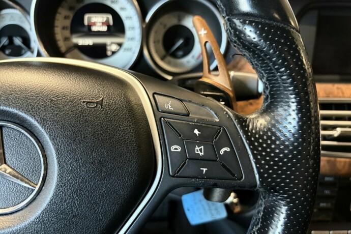 mercedes-benz-cls-diesel-2012-big-13